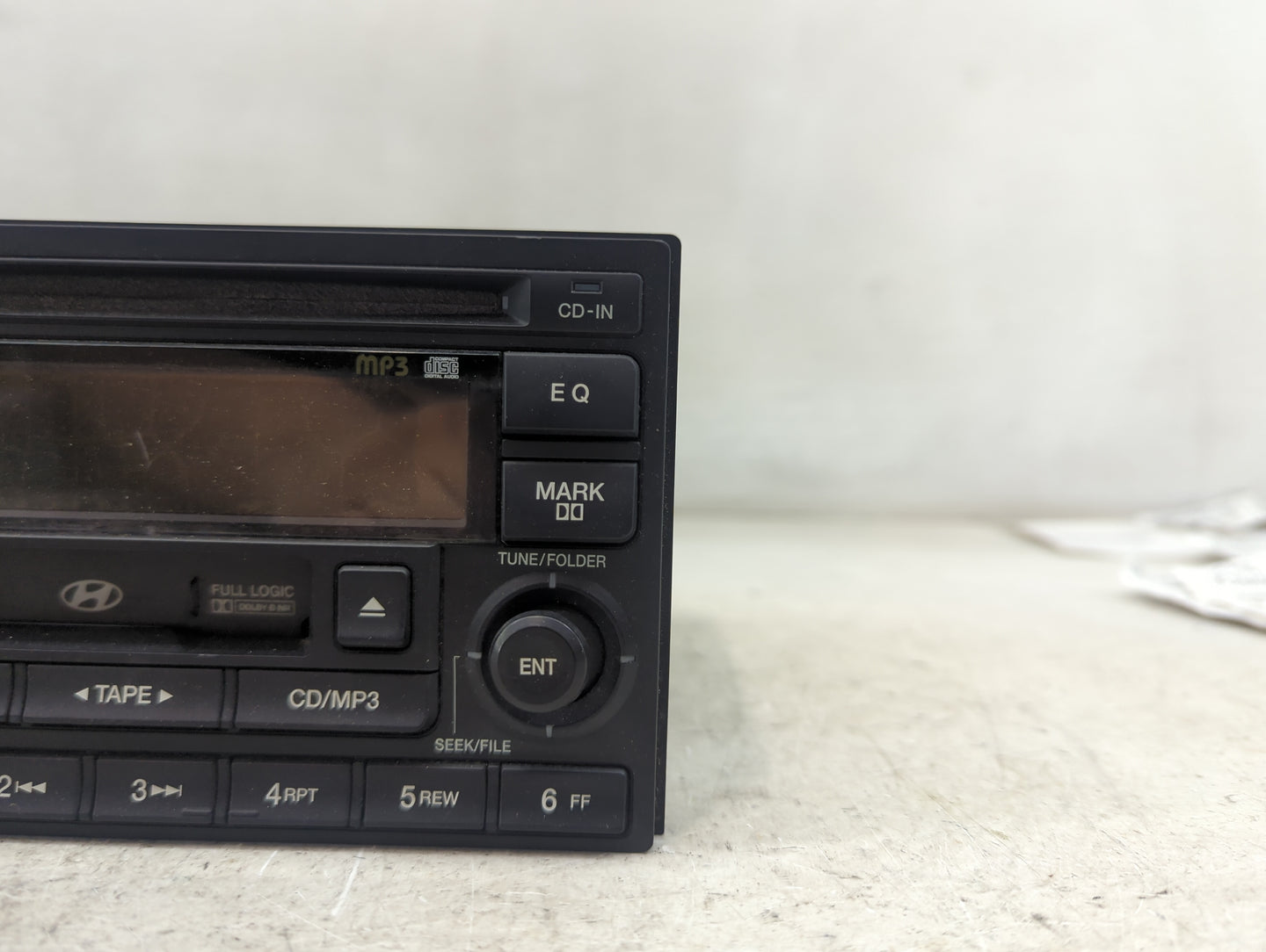 2005-2006 Hyundai Tucson Radio AM FM Cd Player Receiver Replacement P/N:96180-2E101 HMP-280JMLN Fits Fits 2005 2006 OEM Used
