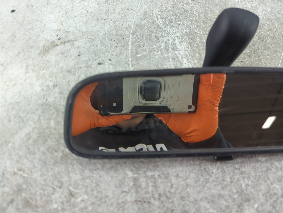 2005-2008 Hyundai Tucson Interior Rear View Mirror Replacement OEM P/N:E4 022743 Fits OEM Used Auto Parts - Oemusedautoparts