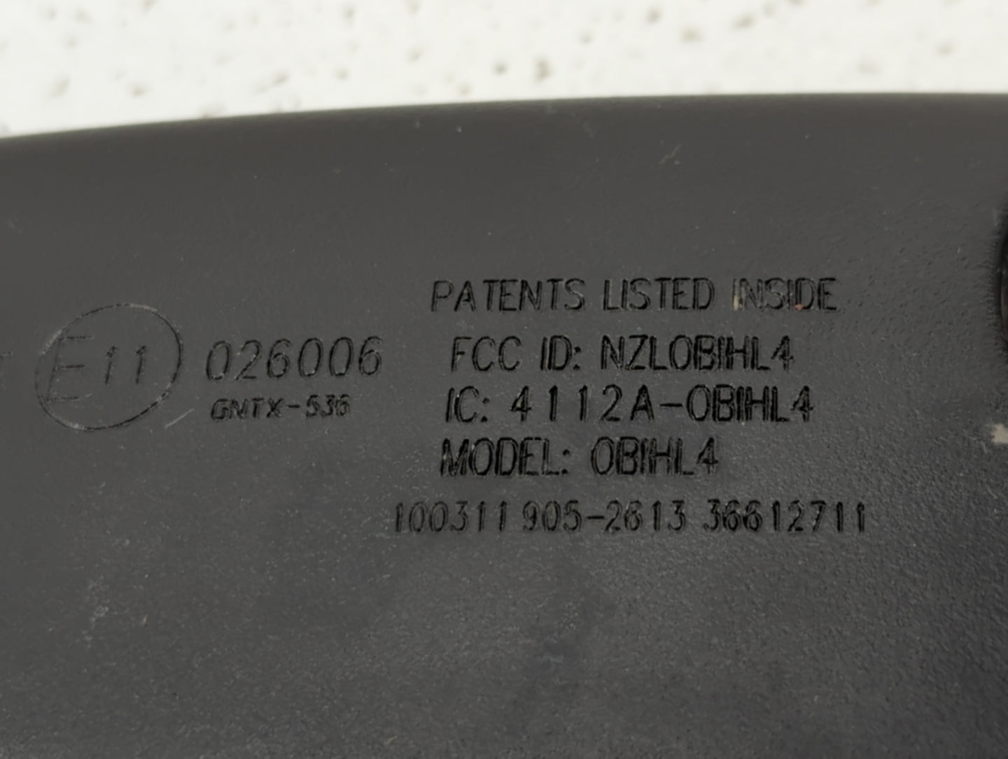 2005-2008 Hyundai Tucson Interior Rear View Mirror Replacement OEM P/N:E11026006 E4022143 Fits OEM Used Auto Parts - Oemused