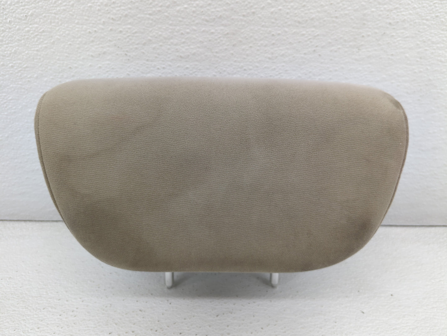2005-2008 Hyundai Tucson Headrest Head Rest Rear Seat Tan - Oemusedautoparts1.com