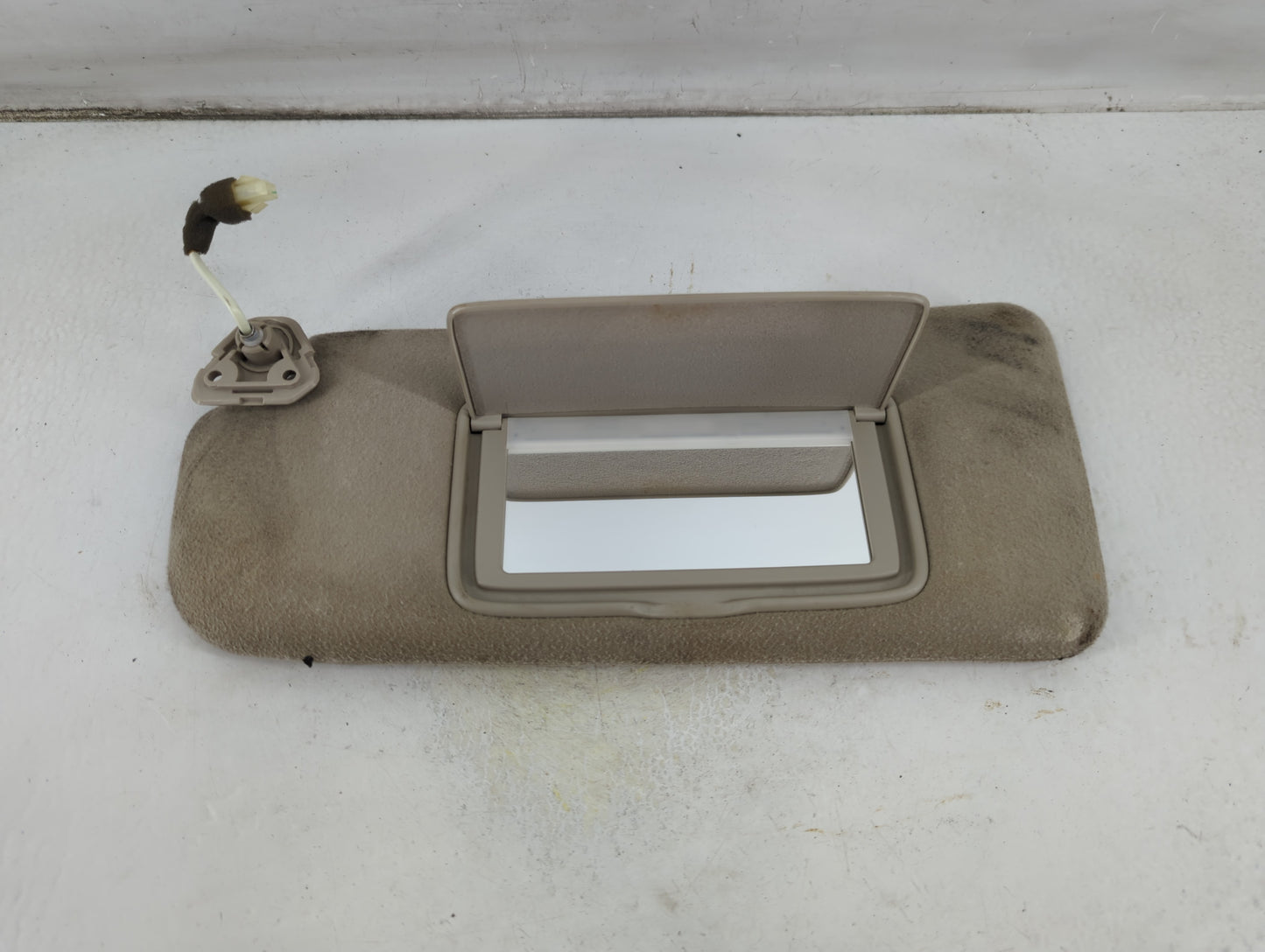 2005-2007 Infiniti G35 Sun Visor Shade Replacement Driver Left Mirror Fits Fits 2005 2006 2007 OEM Used Auto Parts - Oemused
