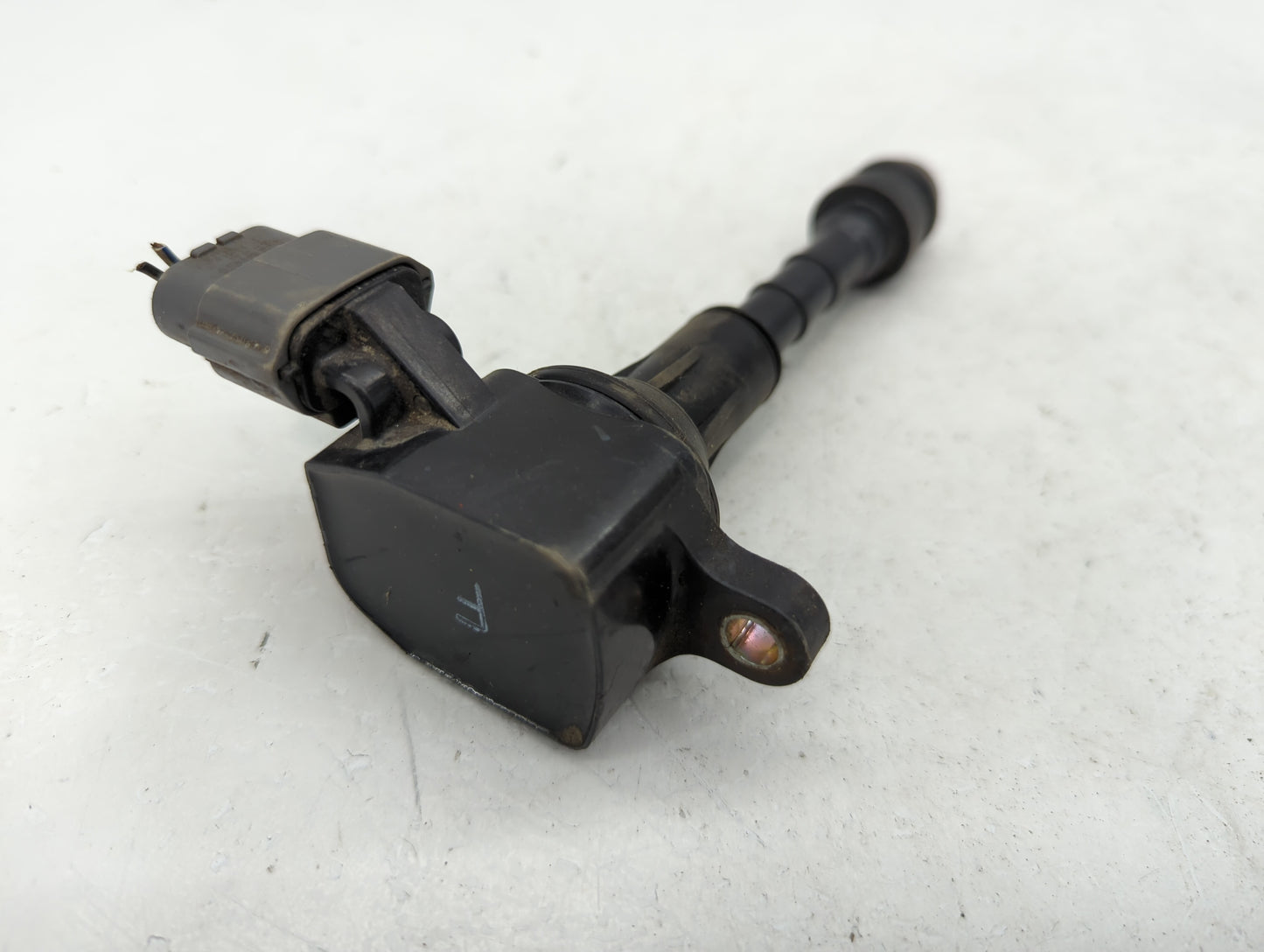 2003-2007 Infiniti G35 Ignition Coil Igniter Pack - Oemusedautoparts1.com