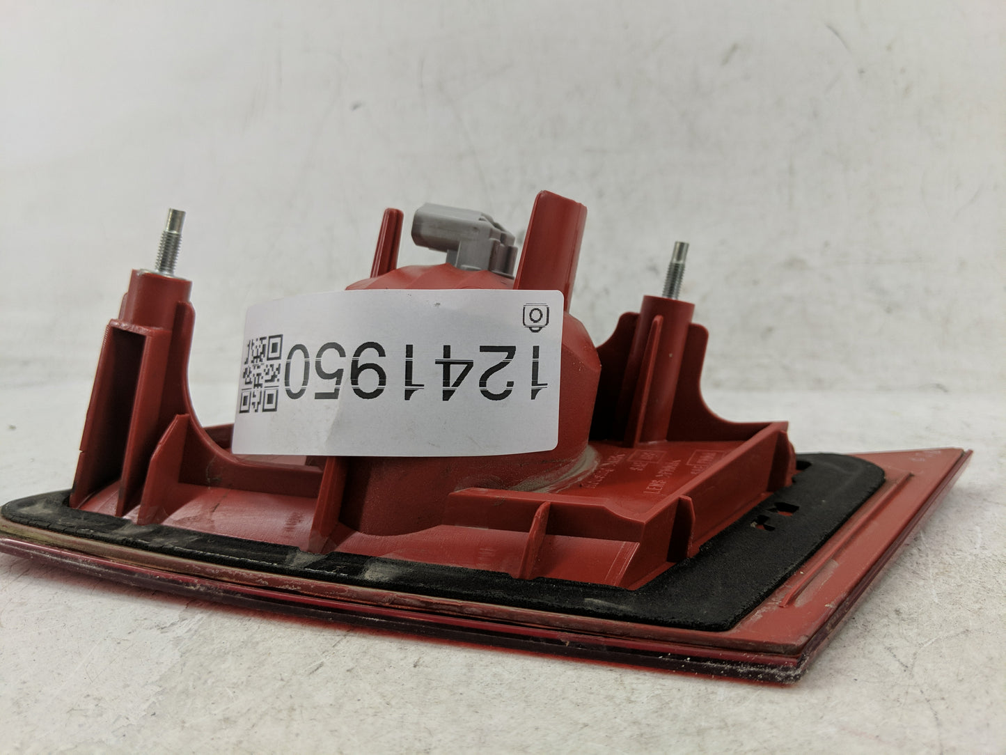 2005-2006 Infiniti G35 Tail Light Assembly Driver Left OEM Fits Fits 2005 2006 OEM Used Auto Parts - Oemusedautoparts1.com