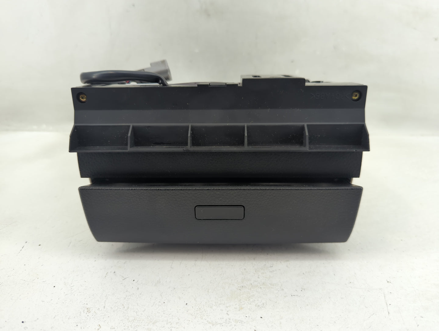 2005-2007 Infiniti G35 Information Display Screen - Oemusedautoparts1.com