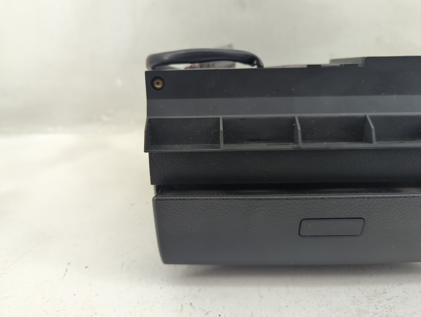 2005-2007 Infiniti G35 Information Display Screen - Oemusedautoparts1.com