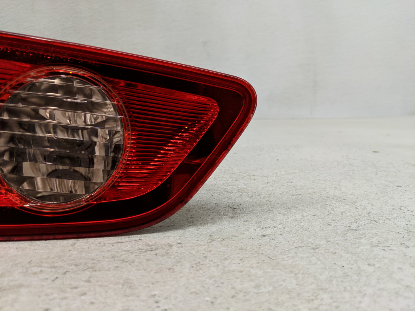 2005-2006 Infiniti G35 Tail Light Assembly Passenger Right OEM P/N:132-63790 220-63790 Fits Fits 2005 2006 OEM Used Auto Par
