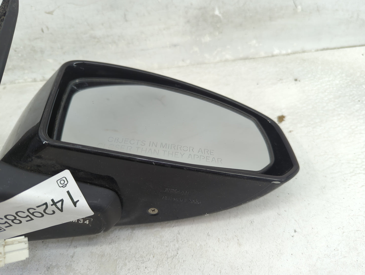 2003-2007 Infiniti G35 Driver Left Side View Manual Door Mirror Black - Oemusedautoparts1.com
