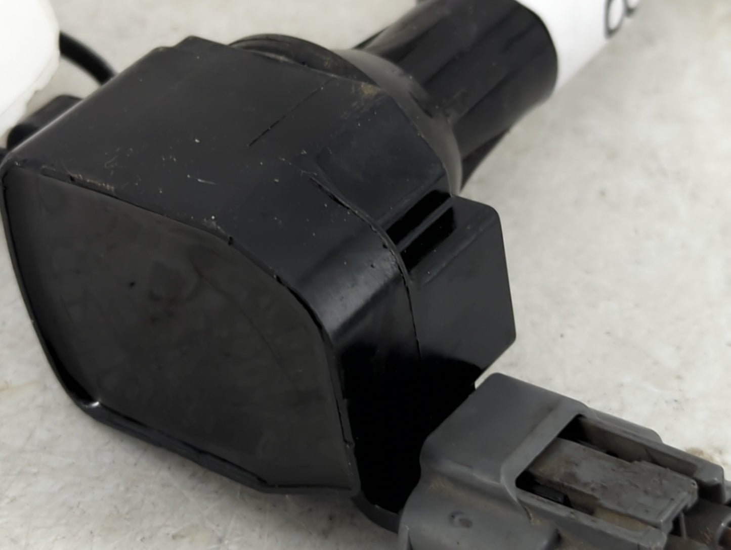 2003-2007 Infiniti G35 Ignition Coil Igniter Pack - Oemusedautoparts1.com