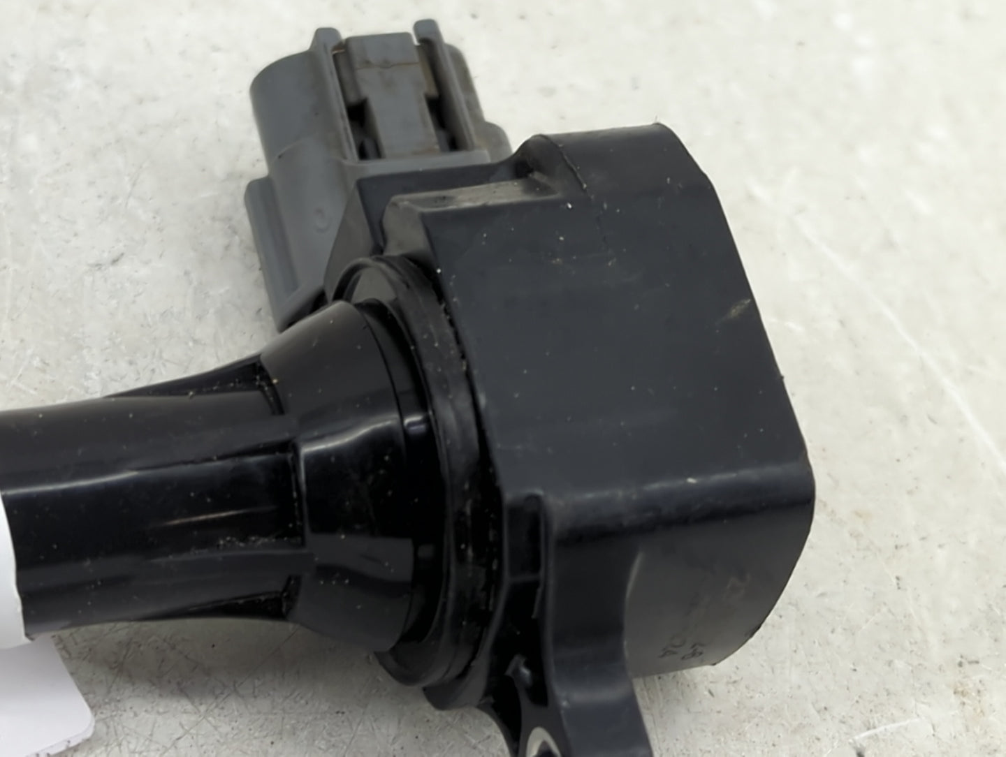 2006 Infiniti G35 Ignition Coil Igniter Pack 1450590 - Oemusedautoparts1.com