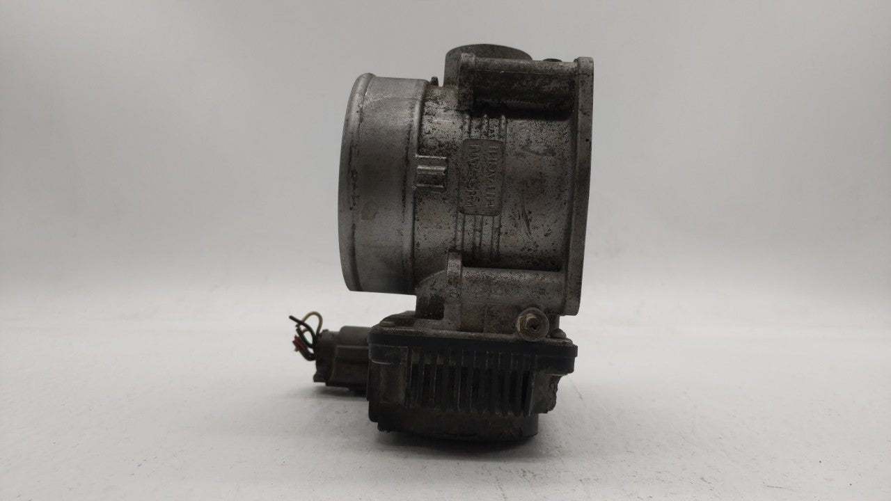 2006-2007 Infiniti G35 Throttle Body P/N:RME70-04 Fits Fits 2006 2007 2008 2009 OEM Used Auto Parts - Oemusedautoparts1.com