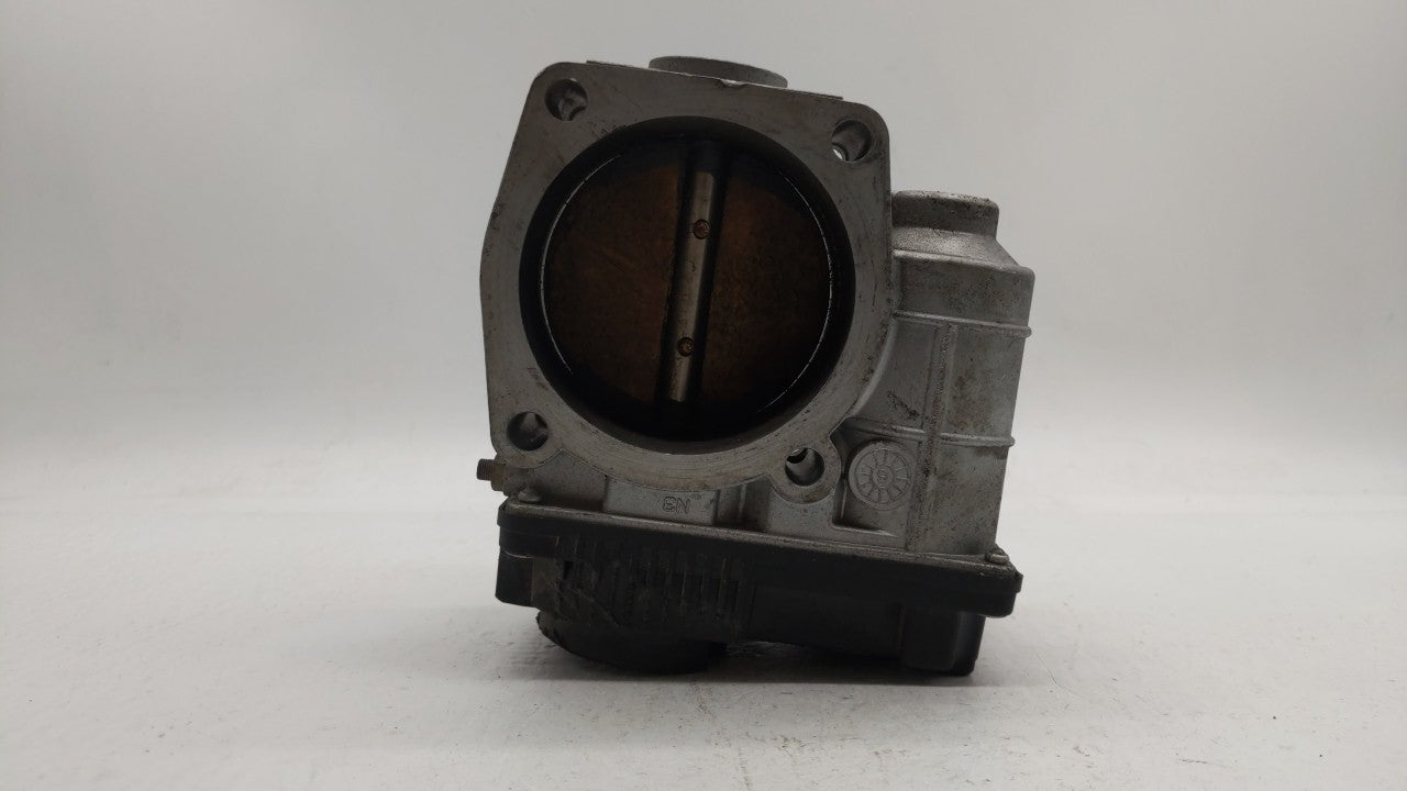 2006-2007 Infiniti G35 Throttle Body P/N:RME70-04 Fits Fits 2006 2007 2008 2009 OEM Used Auto Parts - Oemusedautoparts1.com