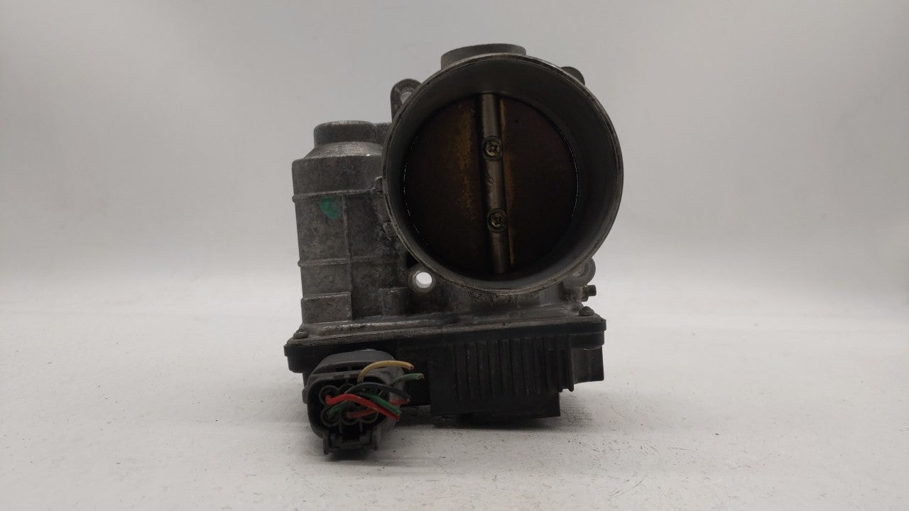 2006-2007 Infiniti G35 Throttle Body P/N:RME70-04 Fits Fits 2006 2007 2008 2009 OEM Used Auto Parts - Oemusedautoparts1.com