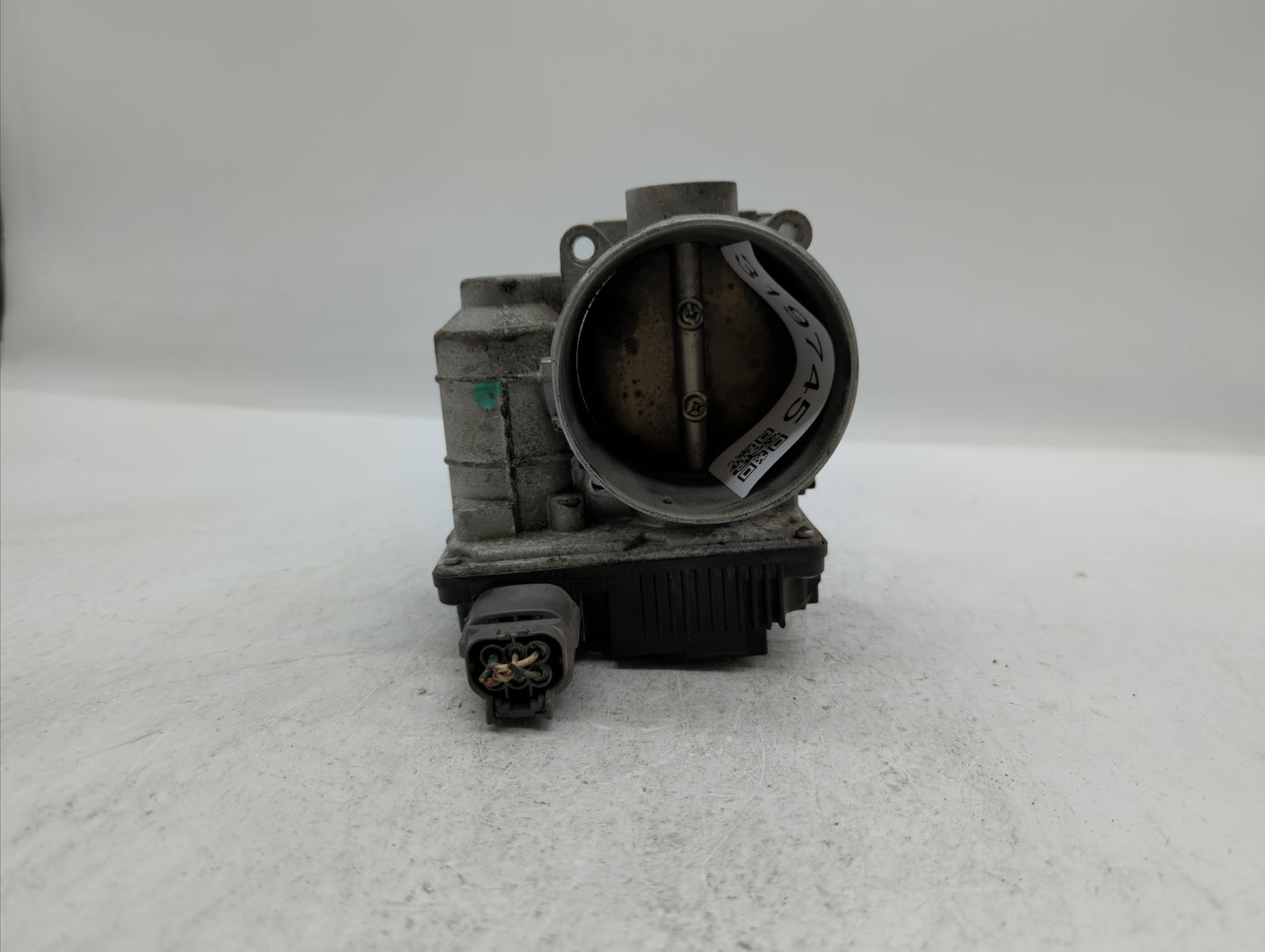 2006-2007 Infiniti G35 Throttle Body P/N:5Y08-01 RME70-01, 576-01 Fits Fits 2006 2007 2008 2009 OEM Used Auto Parts - Oemuse