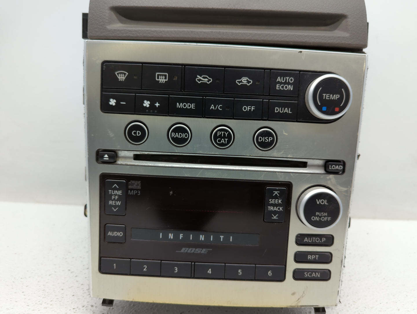 2006-2007 Infiniti G35 Radio Control Panel - Oemusedautoparts1.com