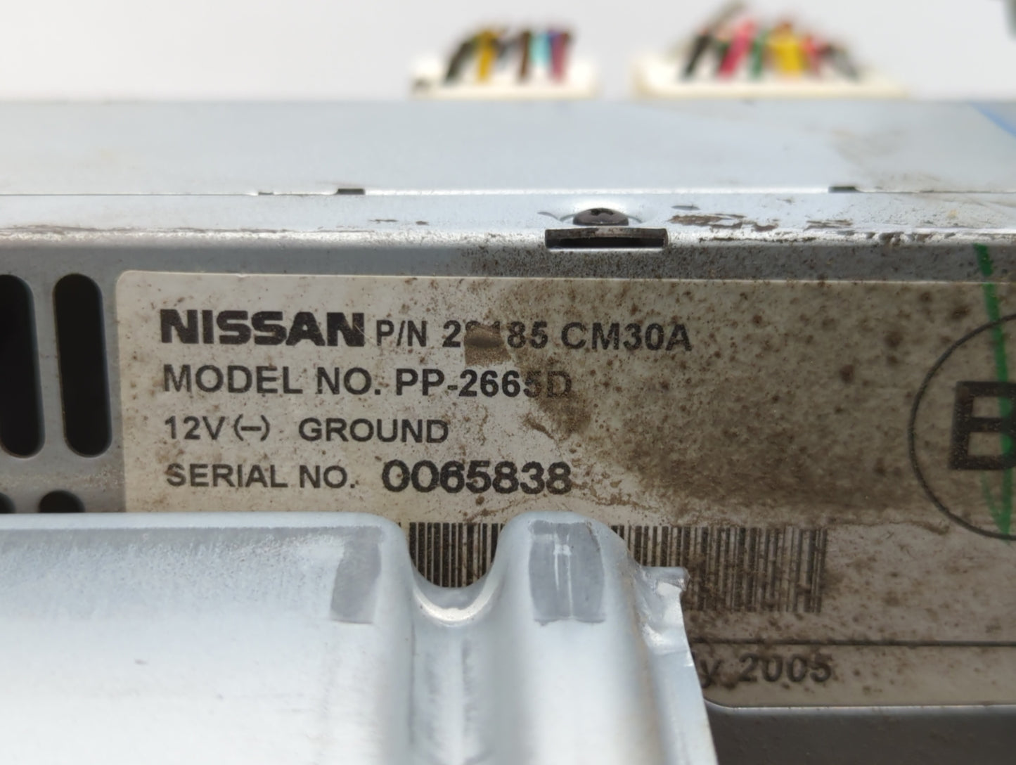 2006-2007 Infiniti G35 Radio Control Panel - Oemusedautoparts1.com