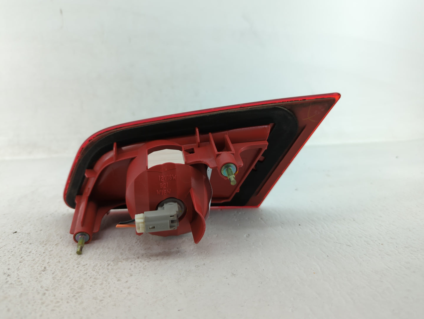 2005-2006 Infiniti G35 Tail Light Assembly Driver Left OEM P/N:132-63790 Fits Fits 2005 2006 OEM Used Auto Parts - Oemusedau