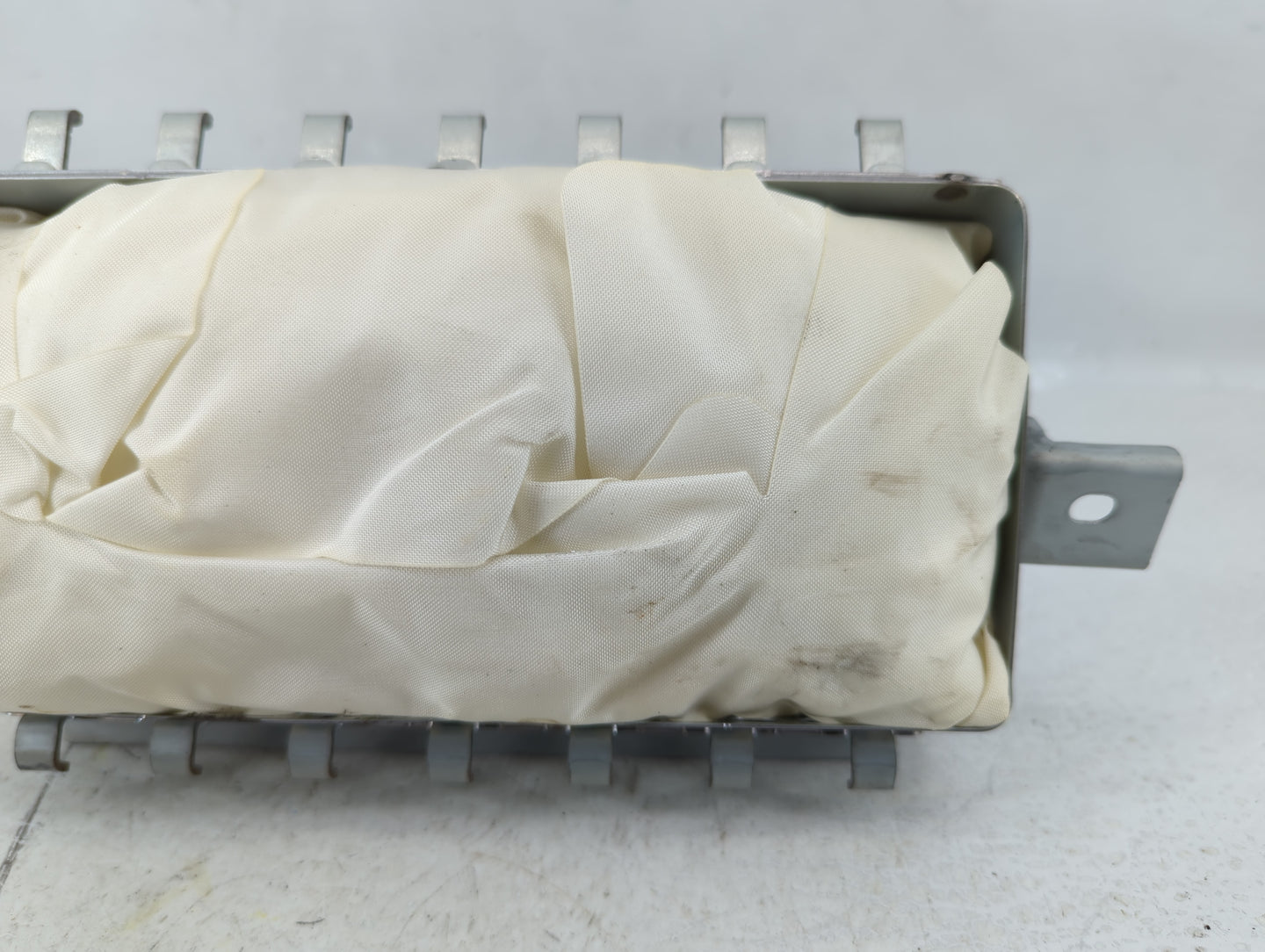 2005-2007 Infiniti G35 Air Bag Passenger Right Dashboard Oem - Oemusedautoparts1.com