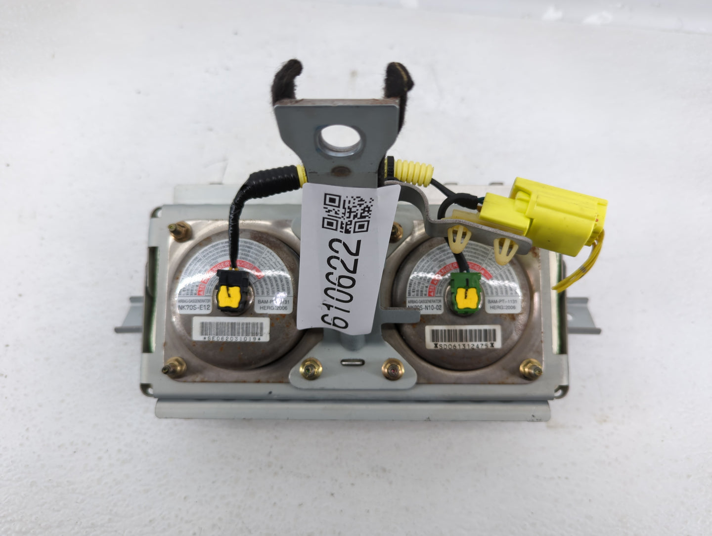 2005-2007 Infiniti G35 Air Bag Passenger Right Dashboard Oem - Oemusedautoparts1.com