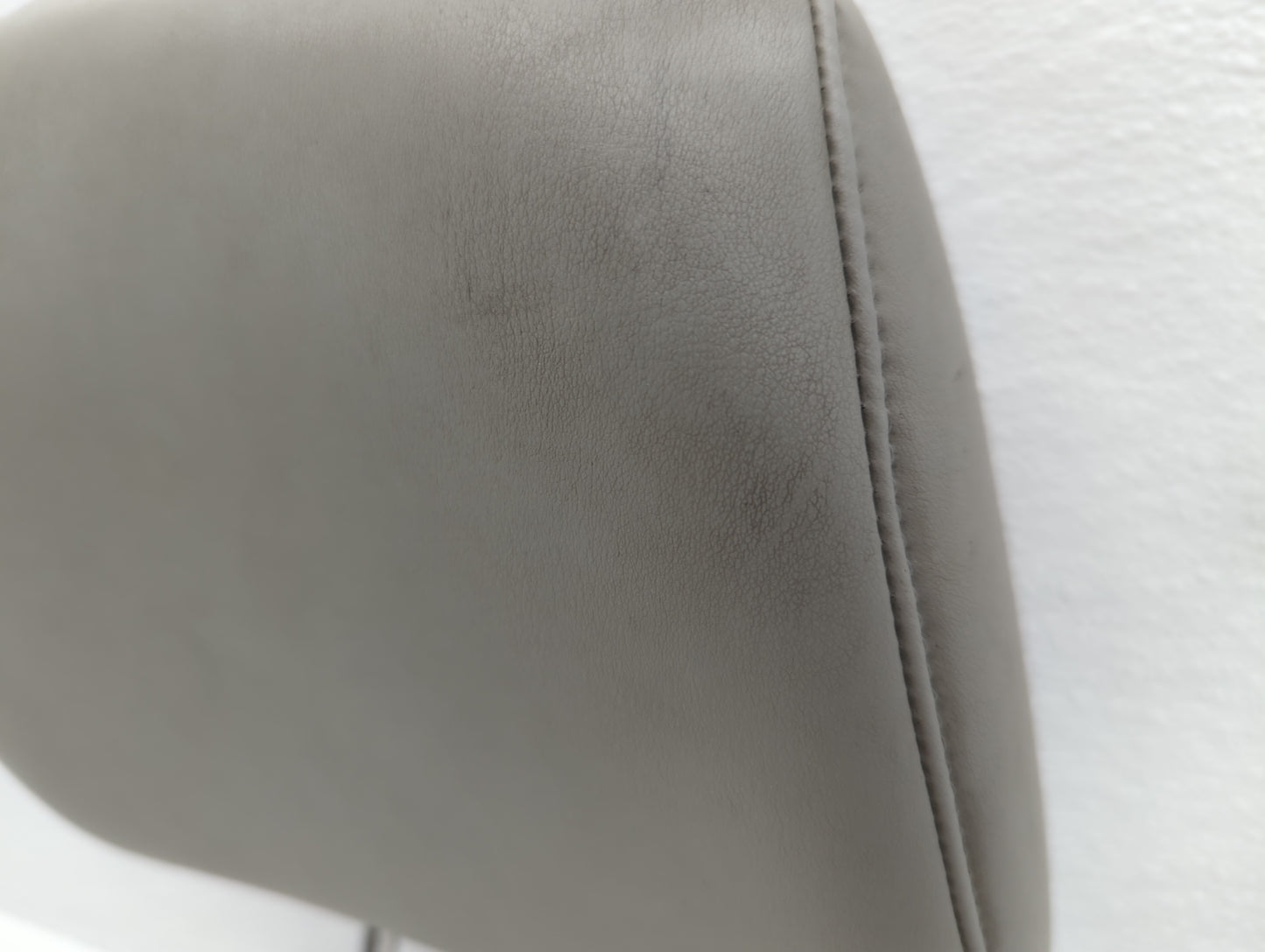 2006 Infiniti G35 Headrest Head Rest Front Driver Passenger Seat Fits OEM Used Auto Parts - Oemusedautoparts1.com