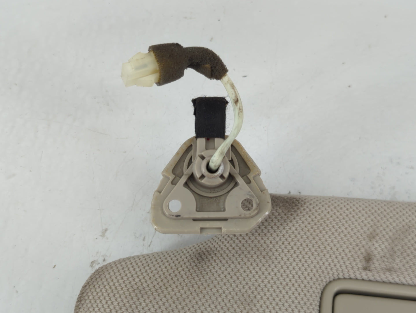 2006-2010 Infiniti M35 Sun Visor Shade Replacement Driver Left Mirror Fits Fits 2006 2007 2008 2009 2010 OEM Used Auto Parts