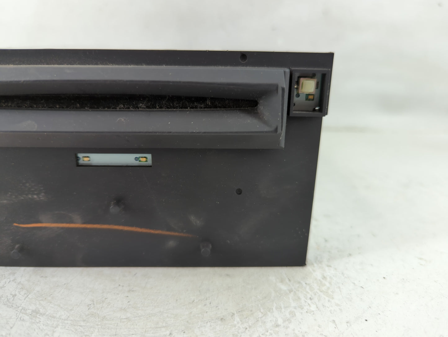 2006-2007 Infiniti M35 Radio AM FM Cd Player Receiver Replacement P/N:28185 EH20A 28185 EH200 Fits Fits 2006 2007 OEM Used A