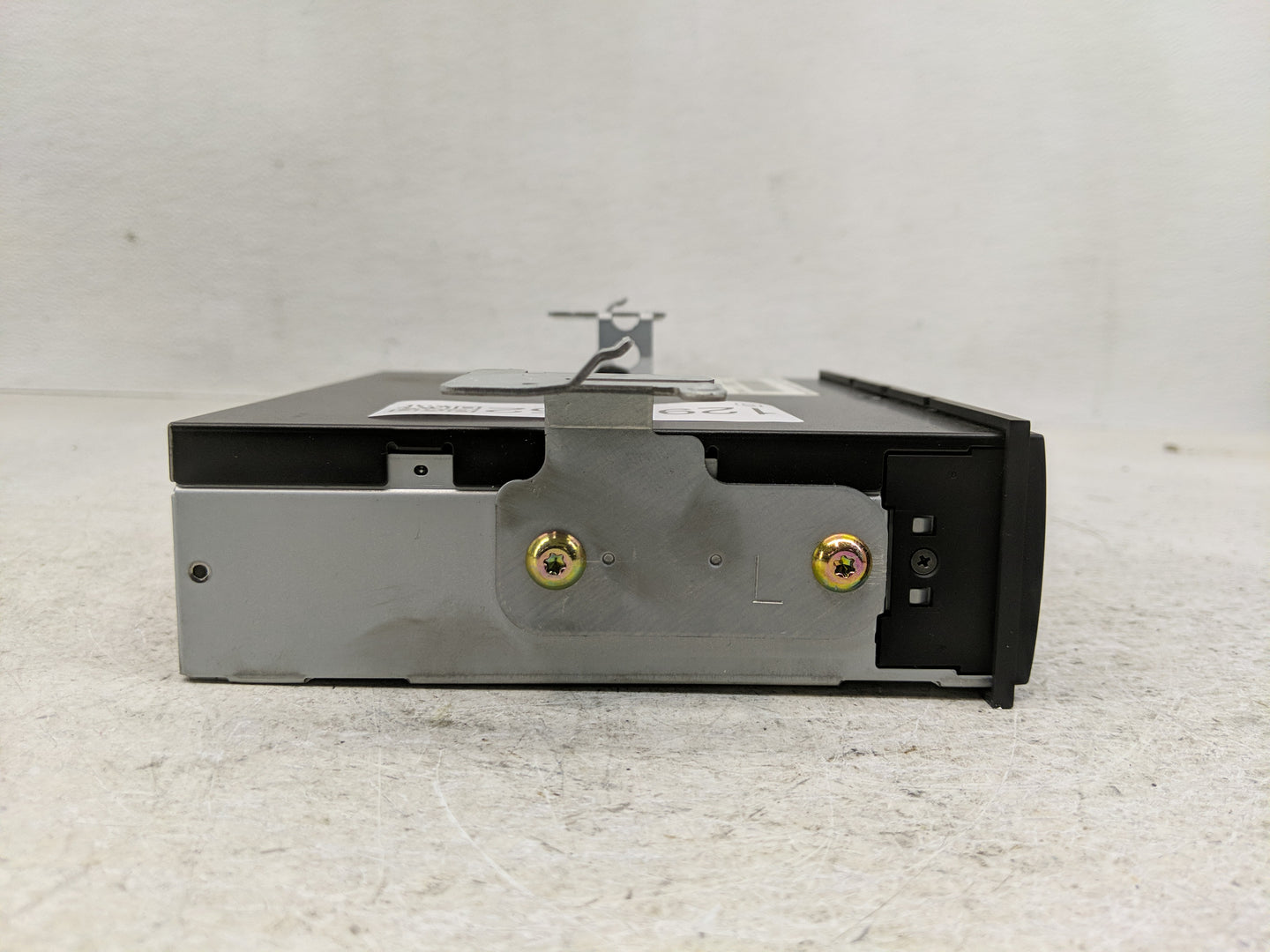 2006 Infiniti M35 Radio AM FM Cd Player Receiver Replacement P/N:25915 EH15B Fits OEM Used Auto Parts - Oemusedautoparts1.co