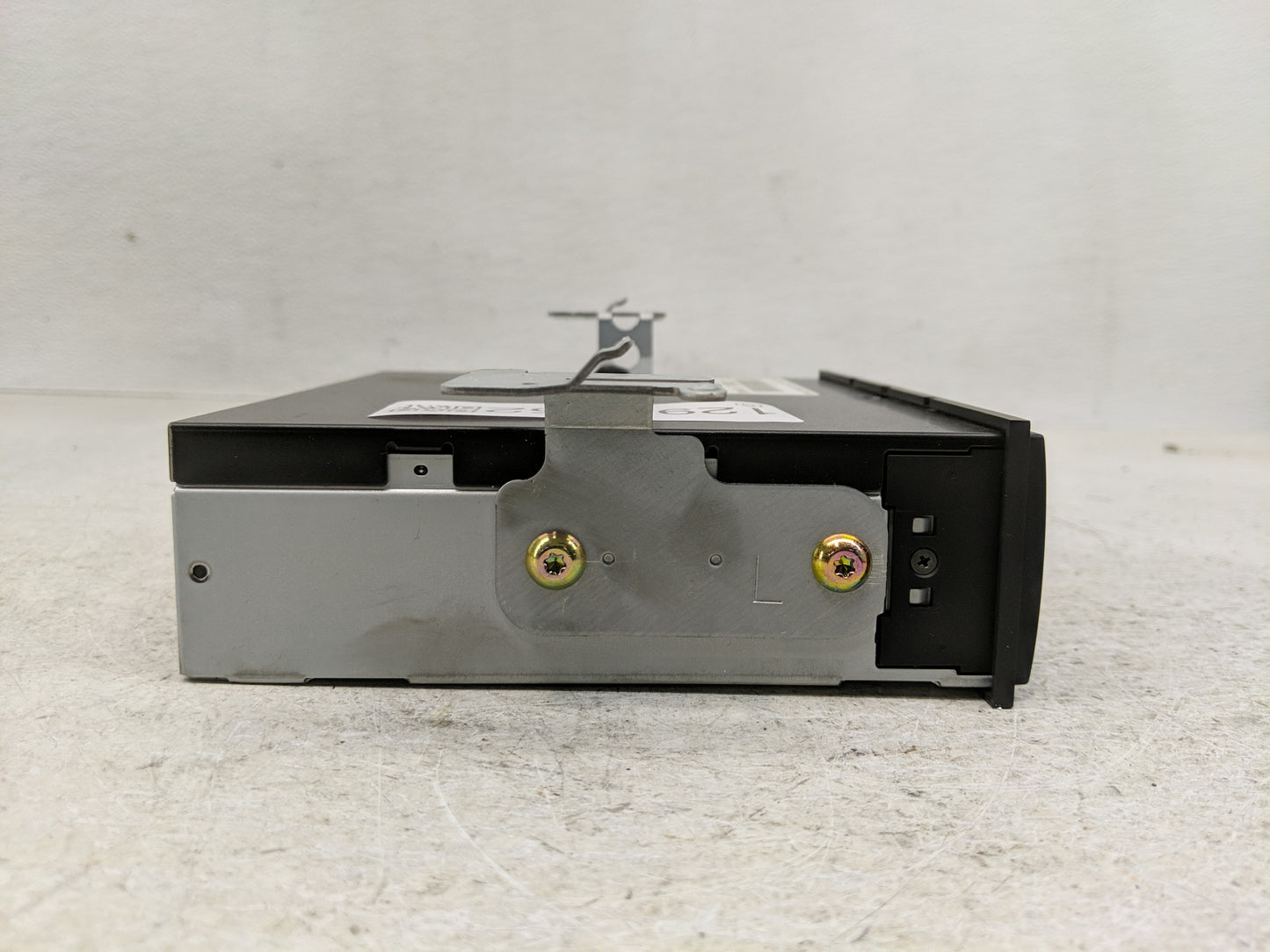 2006 Infiniti M35 Radio AM FM Cd Player Receiver Replacement P/N:25915 EH15B Fits OEM Used Auto Parts - Oemusedautoparts1.co