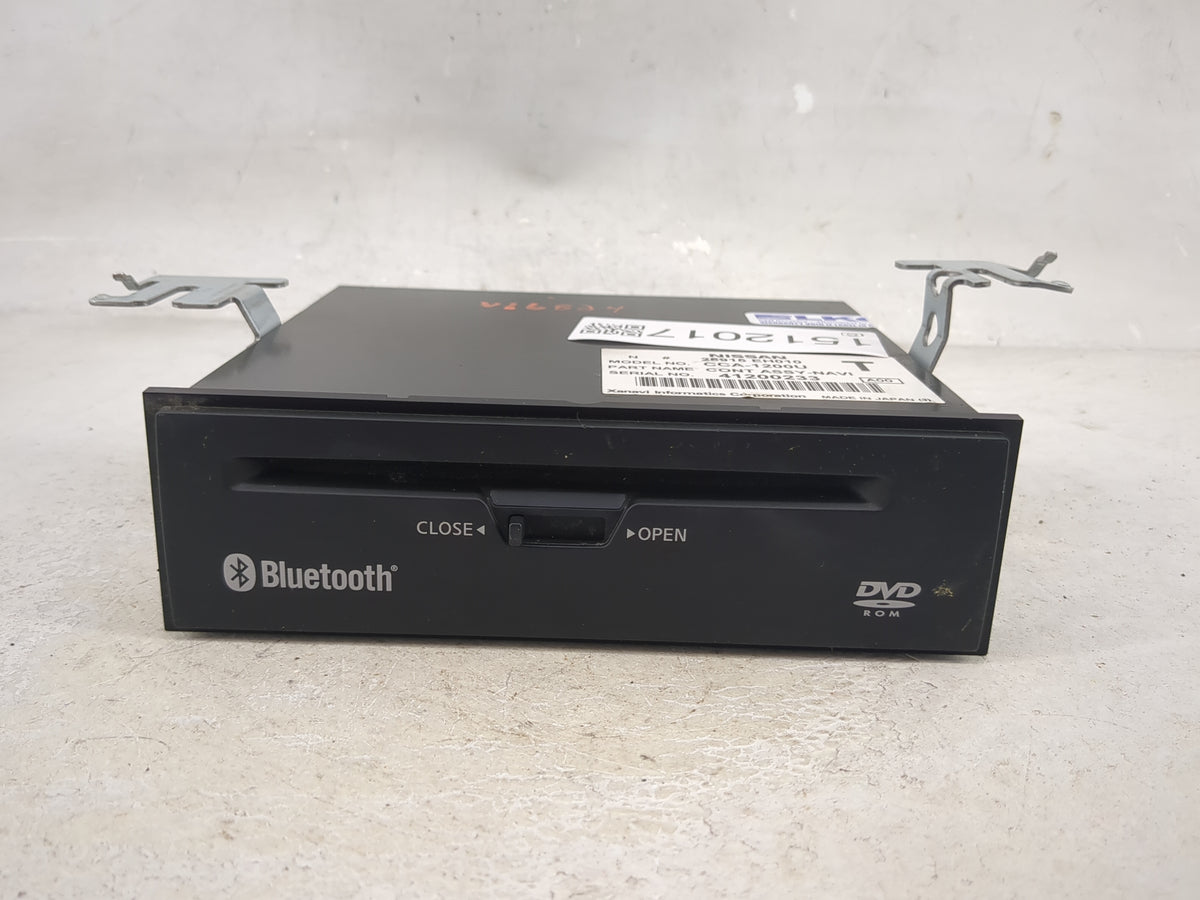2006-2006 Infiniti M35 Radio Control Panel - Oemusedautoparts1.com