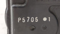 2006 Infiniti M35 Throttle Body P/N:RME70-04 A576-01, RME70 Fits Fits 2002 2003 2004 2005 OEM Used Auto Parts - Oemusedautop