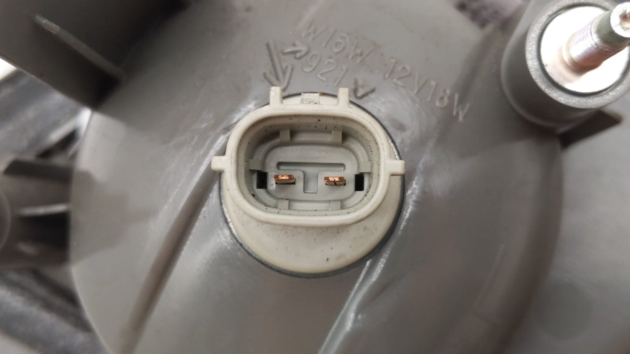 2006-2007 Infiniti M35 Tail Light Assembly Driver Left OEM Fits Fits 2006 2007 OEM Used Auto Parts - Oemusedautoparts1.com