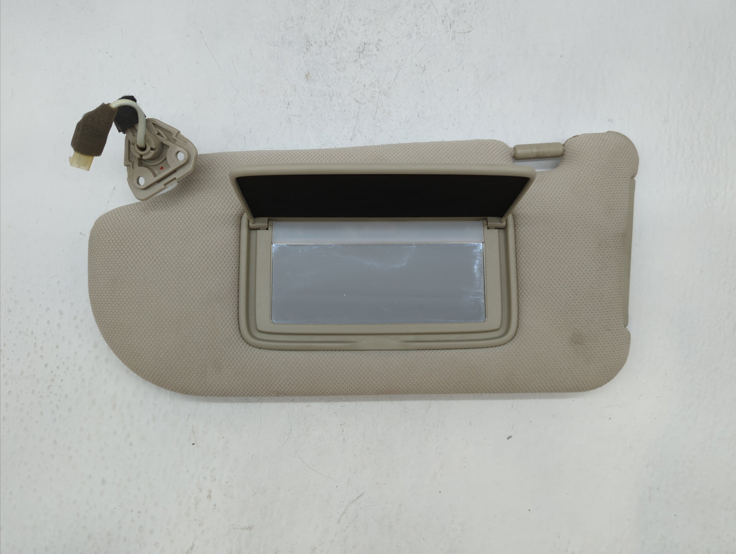 2006-2010 Infiniti M35 Sun Visor Shade Replacement Passenger Right Mirror Fits Fits 2006 2007 2008 2009 2010 OEM Used Auto P