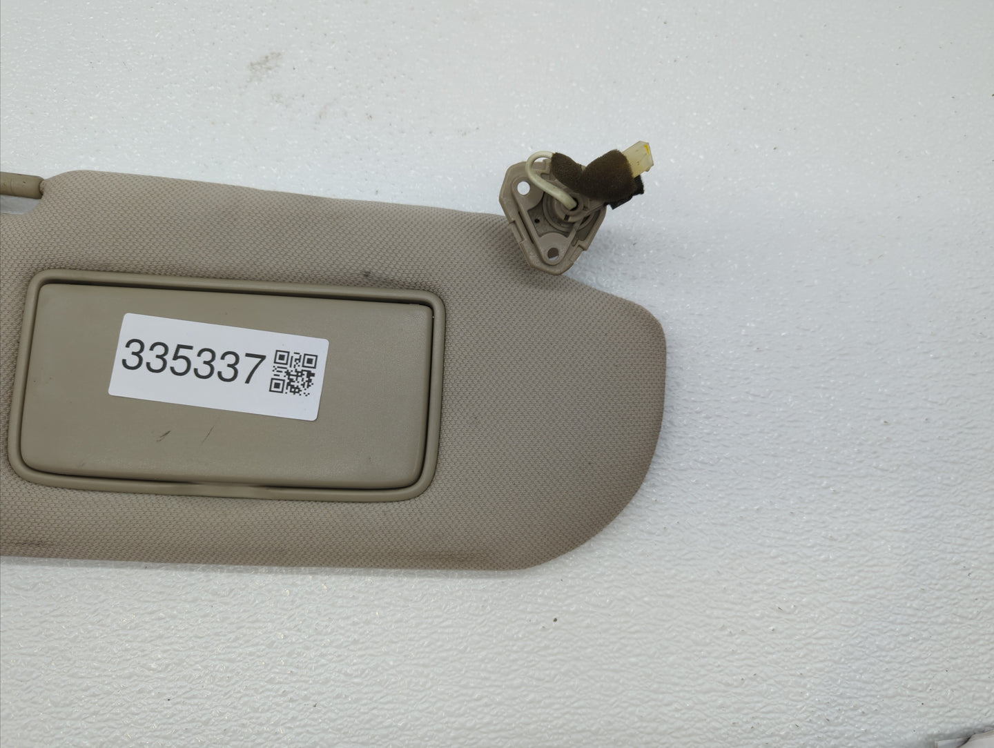 2006-2010 Infiniti M35 Sun Visor Shade Replacement Passenger Right Mirror Fits Fits 2006 2007 2008 2009 2010 OEM Used Auto P