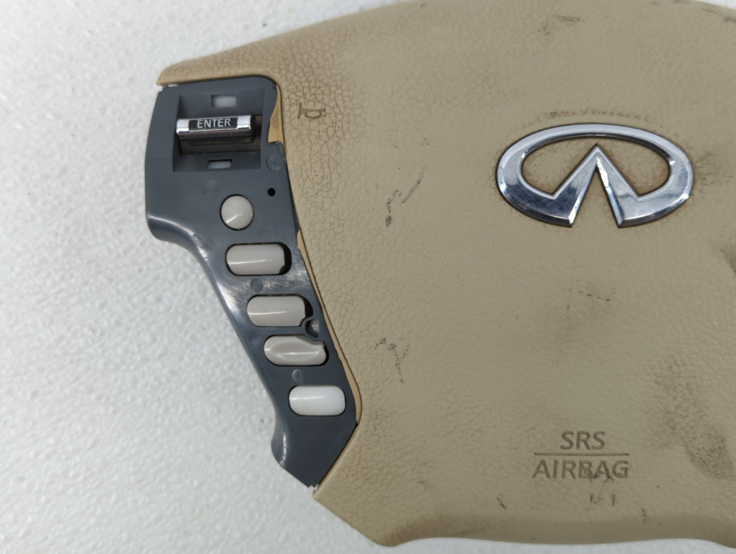 2006-2007 Infiniti M35 Air Bag Driver Left Steering Wheel Mounted P/N:Z23D504205 Fits Fits 2006 2007 OEM Used Auto Parts - O