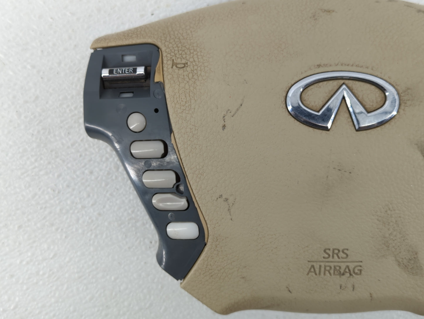 2006-2007 Infiniti M35 Air Bag Driver Left Steering Wheel Mounted P/N:Z23D504205 Fits Fits 2006 2007 OEM Used Auto Parts - O