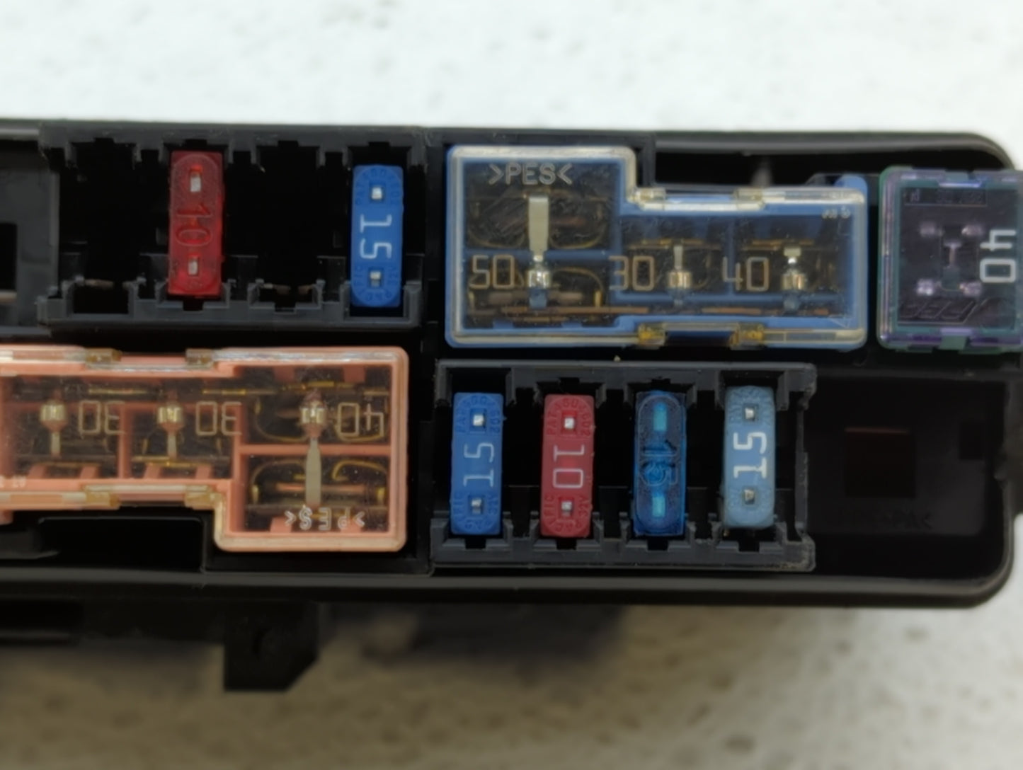 2006-2008 Infiniti M35 Fusebox Fuse Box Panel Relay Module P/N:284B7EG01A 24382 EG002 Fits Fits 2006 2007 2008 2009 2010 OEM
