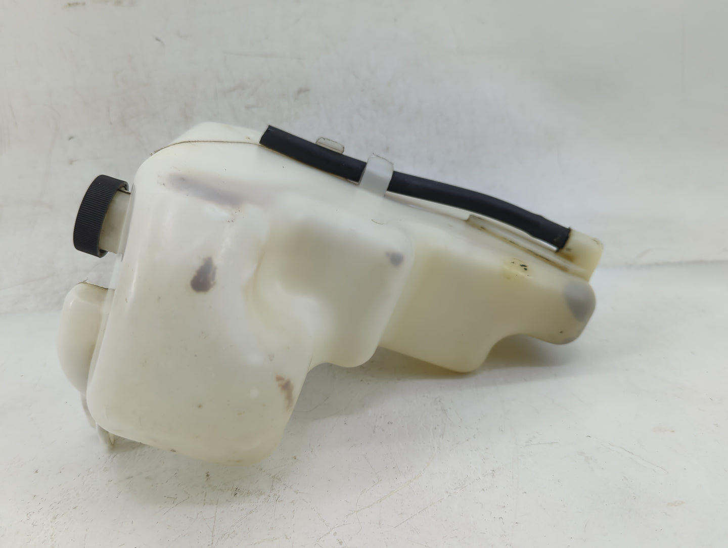 2006-2010 Infiniti M45 Radiator Coolant Overflow Expansion Tank Bottle - Oemusedautoparts1.com