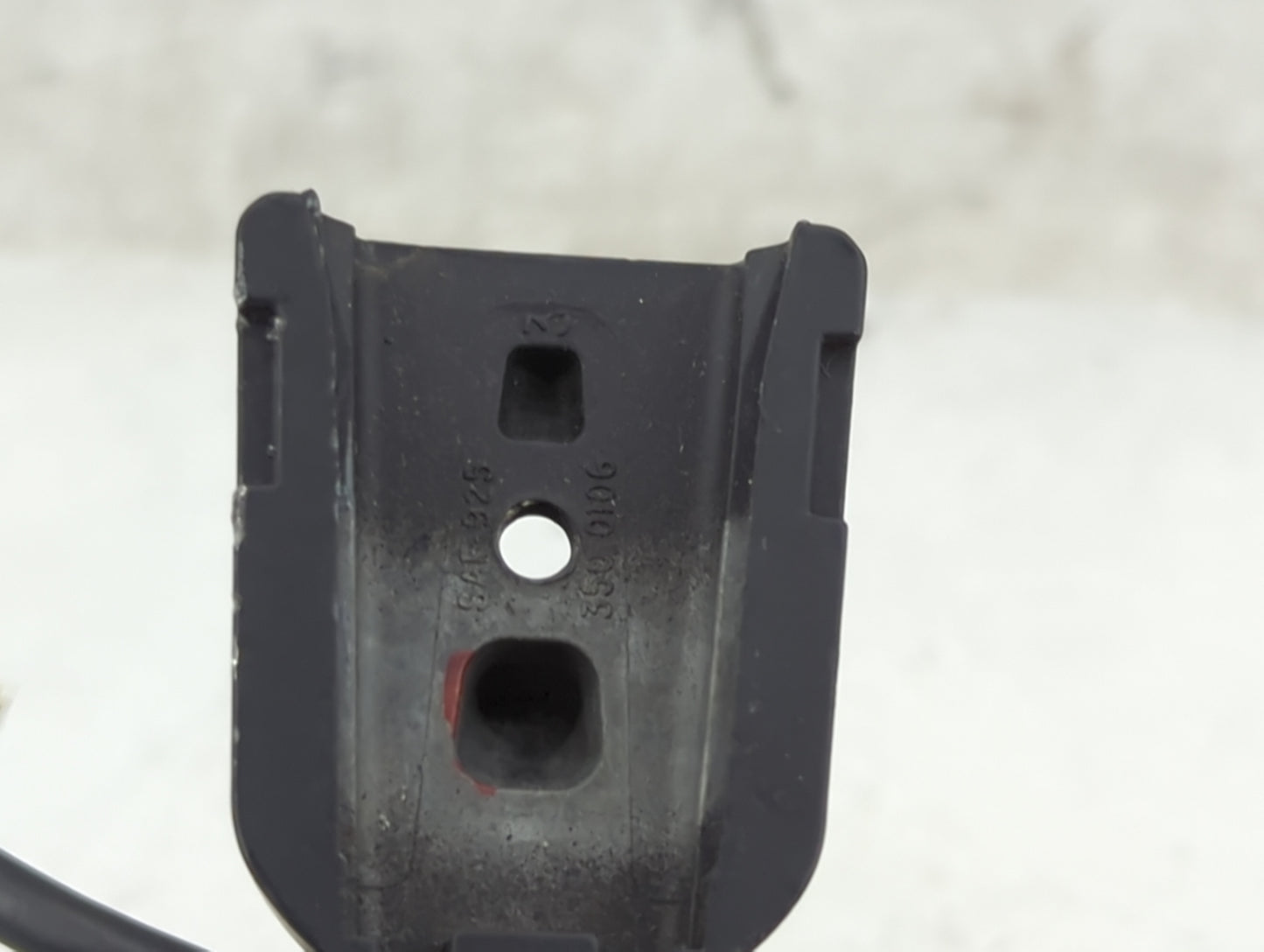 2006 Infiniti M45 Interior Rear View Mirror Replacement OEM P/N:E11015633 Fits OEM Used Auto Parts - Oemusedautoparts1.com