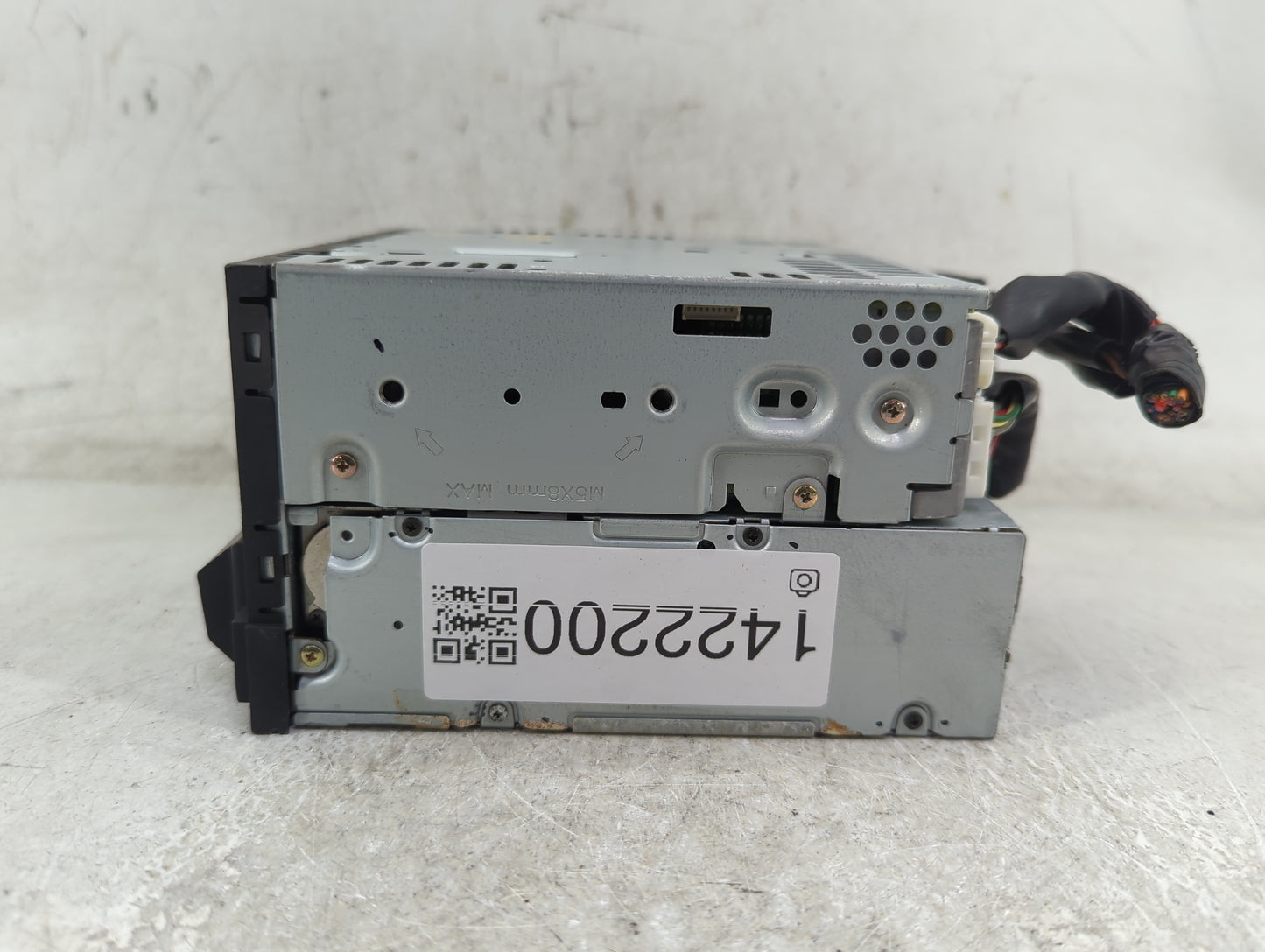 2006-2007 Infiniti M45 Radio AM FM Cd Player Receiver Replacement P/N:28185 EH200 Fits Fits 2006 2007 OEM Used Auto Parts - 
