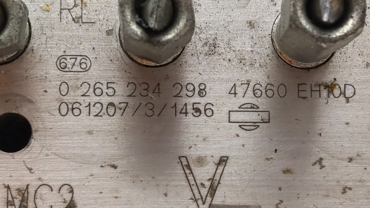 2006-2007 Infiniti M45 ABS Pump Control Module Replacement P/N:47660 EH10D Fits Fits 2006 2007 OEM Used Auto Parts - Oemused