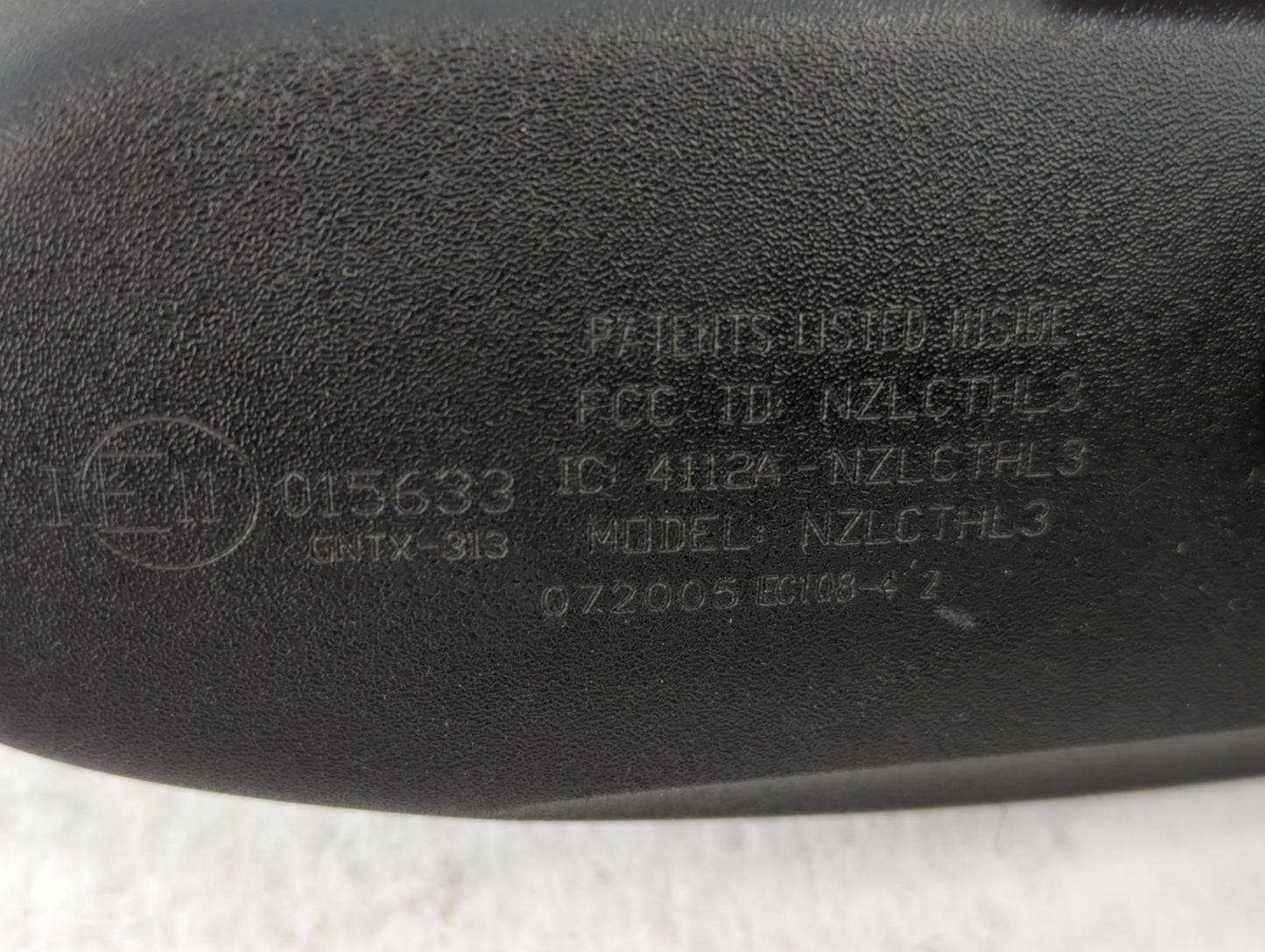 2006 Infiniti M45 Interior Rear View Mirror Replacement OEM P/N:E11015633 Fits OEM Used Auto Parts - Oemusedautoparts1.com