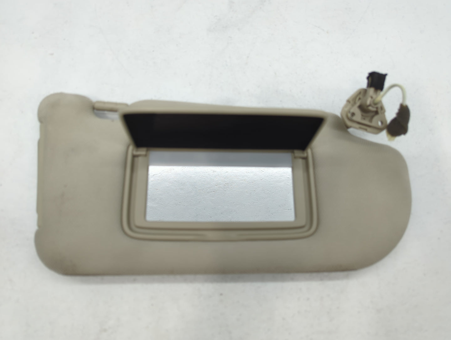 2006-2010 Infiniti M45 Sun Visor Shade Replacement Passenger Right Mirror Fits Fits 2006 2007 2008 2009 2010 OEM Used Auto P