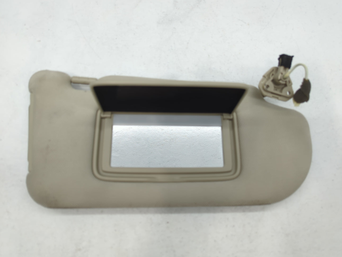 2006-2010 Infiniti M45 Sun Visor Shade Replacement Passenger Right Mirror Fits Fits 2006 2007 2008 2009 2010 OEM Used Auto P