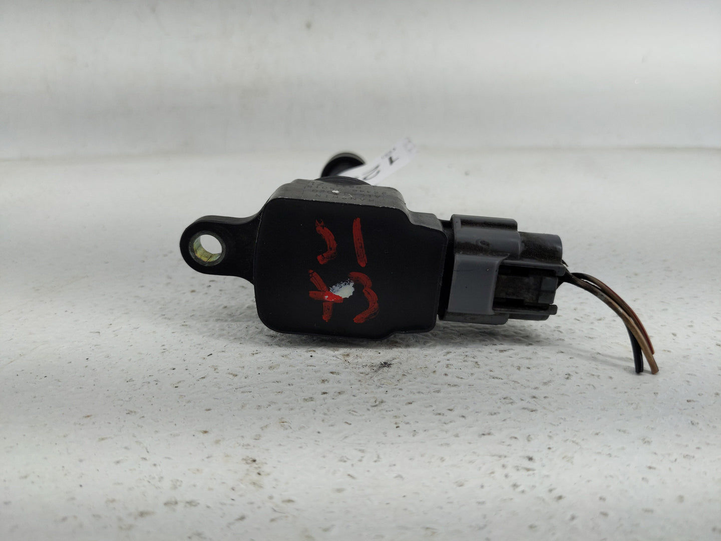 2004-2006 Infiniti Qx56 Ignition Coil Igniter Pack - Oemusedautoparts1.com