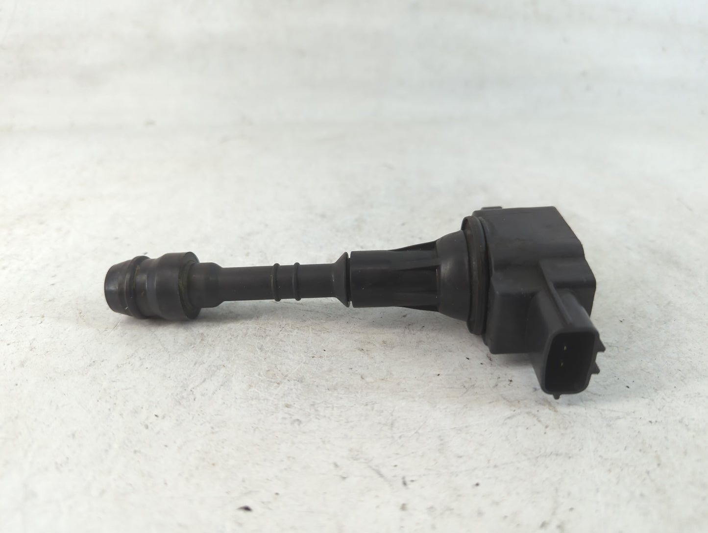 2004-2006 Infiniti Qx56 Ignition Coil Igniter Pack - Oemusedautoparts1.com