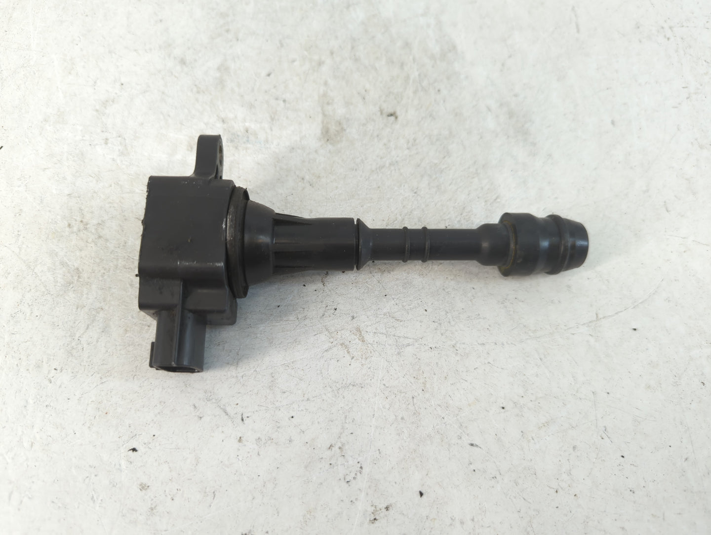 2004-2006 Infiniti Qx56 Ignition Coil Igniter Pack - Oemusedautoparts1.com