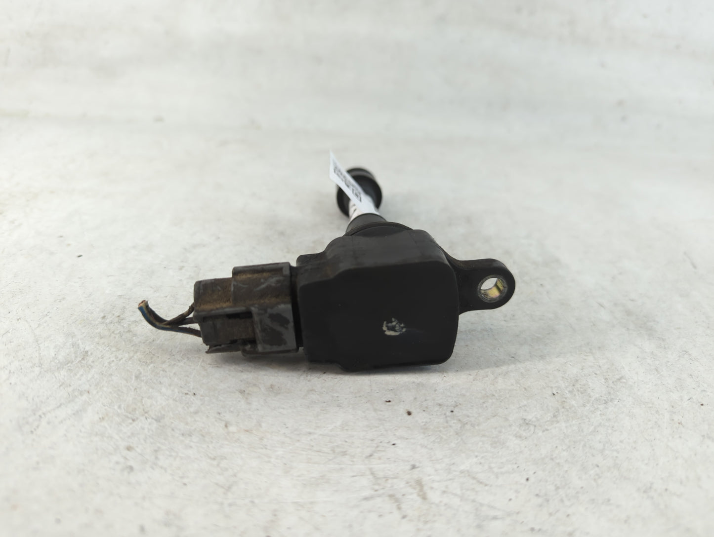2004-2006 Infiniti Qx56 Ignition Coil Igniter Pack - Oemusedautoparts1.com
