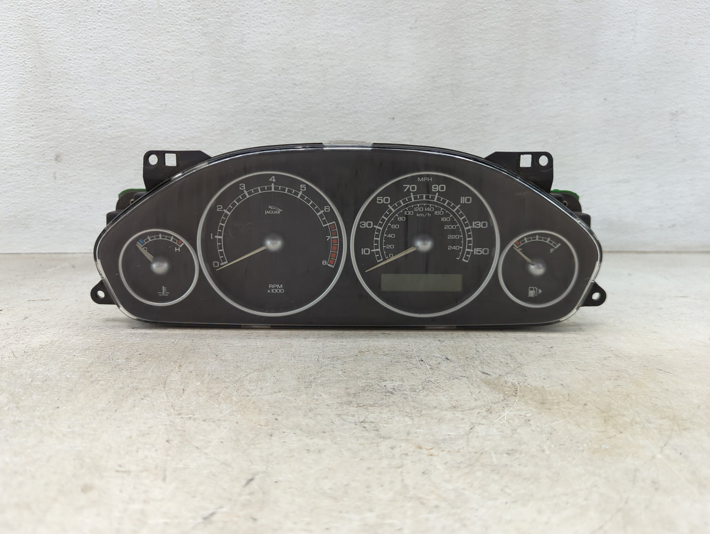 2005-2007 Jaguar X-Type Instrument Cluster Speedometer Gauges P/N:4X4F-10849 17902401 Miles:107K Fits Fits 2005 2006 2007 OE