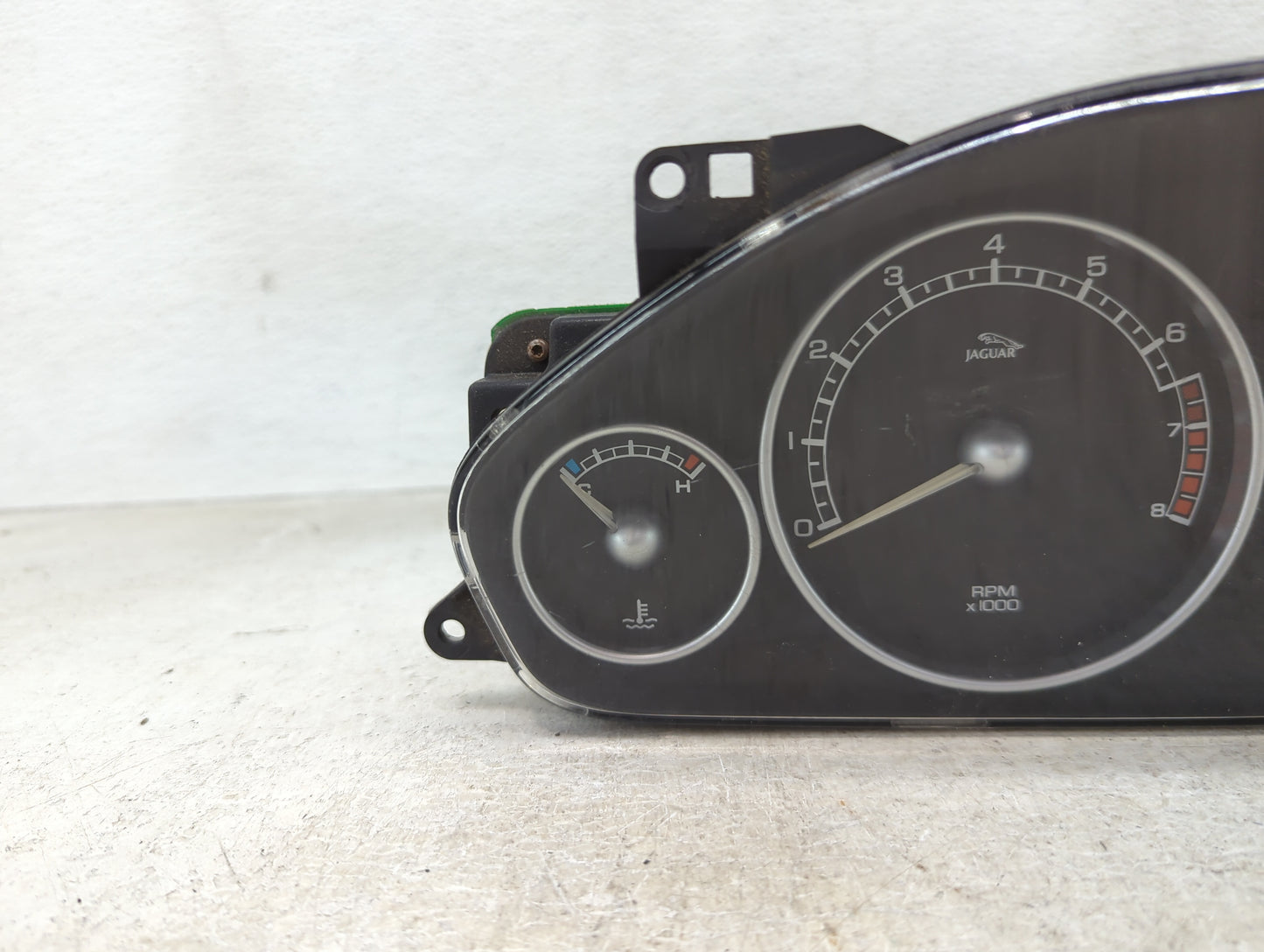 2005-2007 Jaguar X-Type Instrument Cluster Speedometer Gauges P/N:4X4F-10849 17902401 Miles:107K Fits Fits 2005 2006 2007 OE
