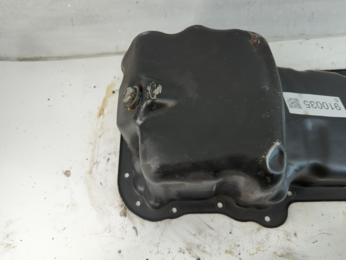 2006 Jeep Cherokee Engine Oil Pan P/N:53021000AO Fits Fits 2005 2007 2008 2009 2010 2011 OEM Used Auto Parts - Oemusedautopa