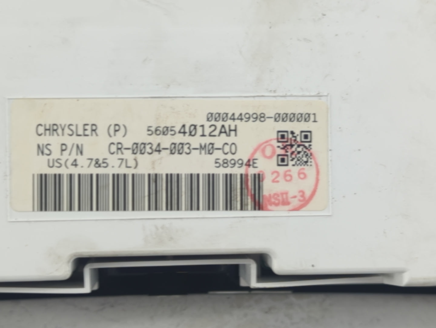 2006 Jeep Commander Instrument Cluster Speedometer Gauges P/N:56054012AH Fits OEM Used Auto Parts - Oemusedautoparts1.com